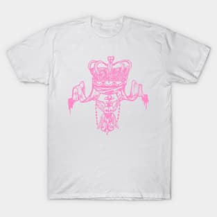 skull and crown crest in pink T-Shirt